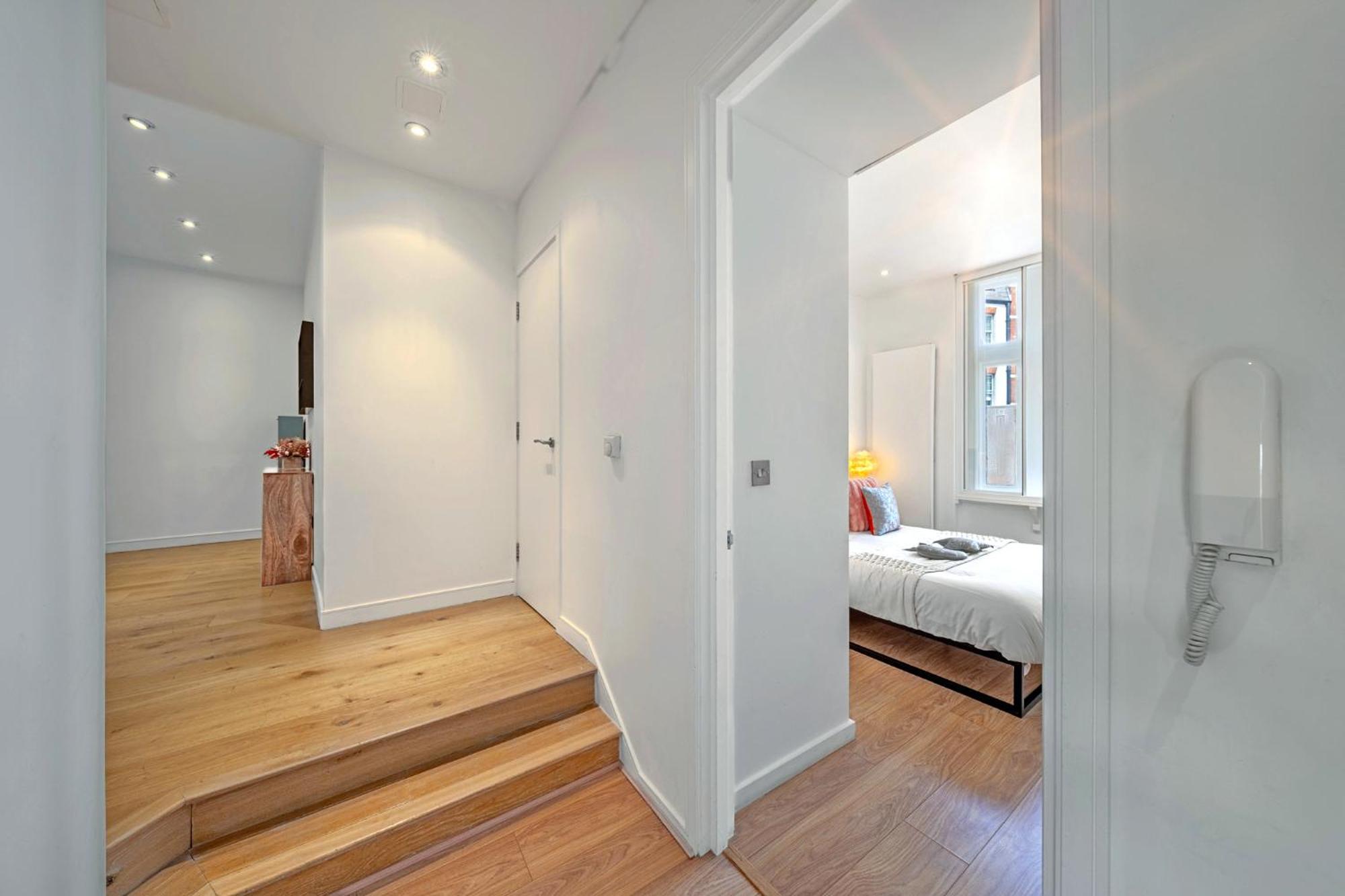 شقة Designer Victorian Flat With Large Terrace لندن المظهر الخارجي الصورة